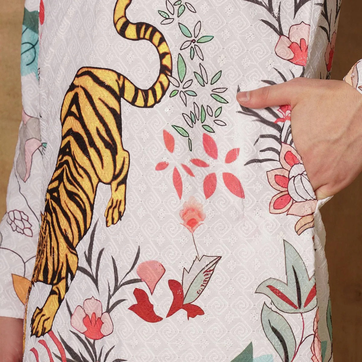 Bold Ivory Kurta with Tiger & Floral Print 🌸