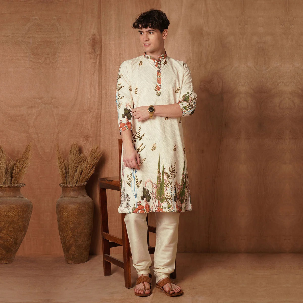 Timeless Ivory Kurta with Nature-Inspired Detailing 🌸
